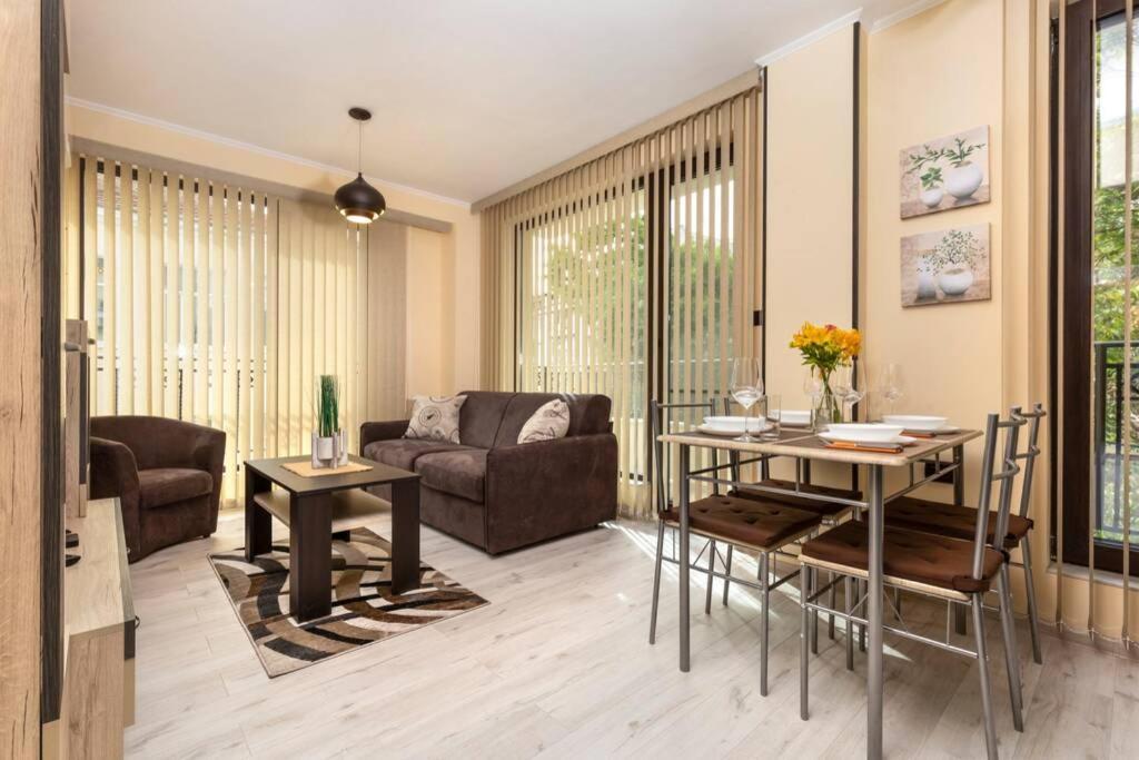Cozy New Apartment 'Casa Vacanza ' ✵ Top Center ✵ Plovdiv Extérieur photo