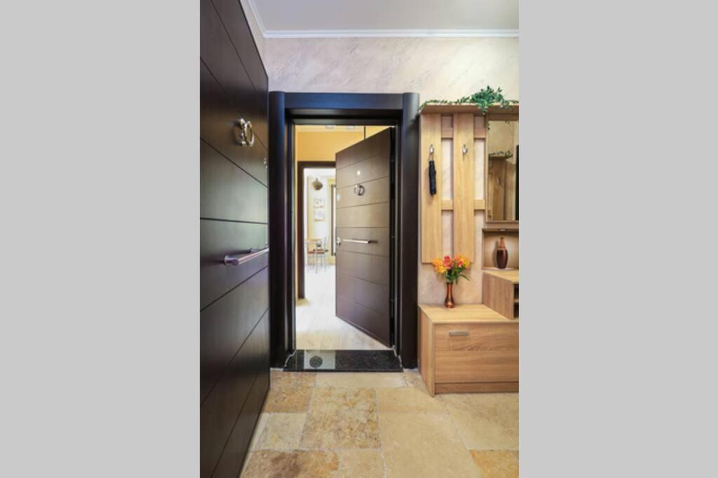 Cozy New Apartment 'Casa Vacanza ' ✵ Top Center ✵ Plovdiv Extérieur photo